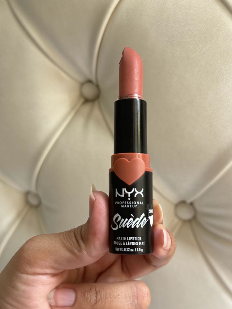 NYX Nude Lipstick