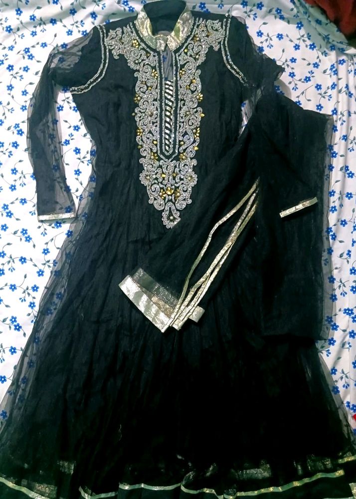 Enthenic Long Black Gown With Dupatta Set For Wome