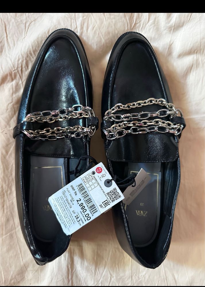 ZARA CHAIN LOAFERS