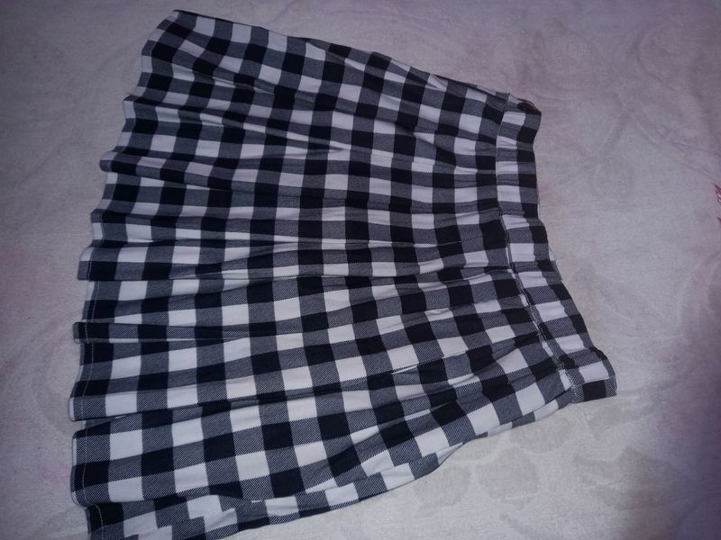 Black White Check Skirt