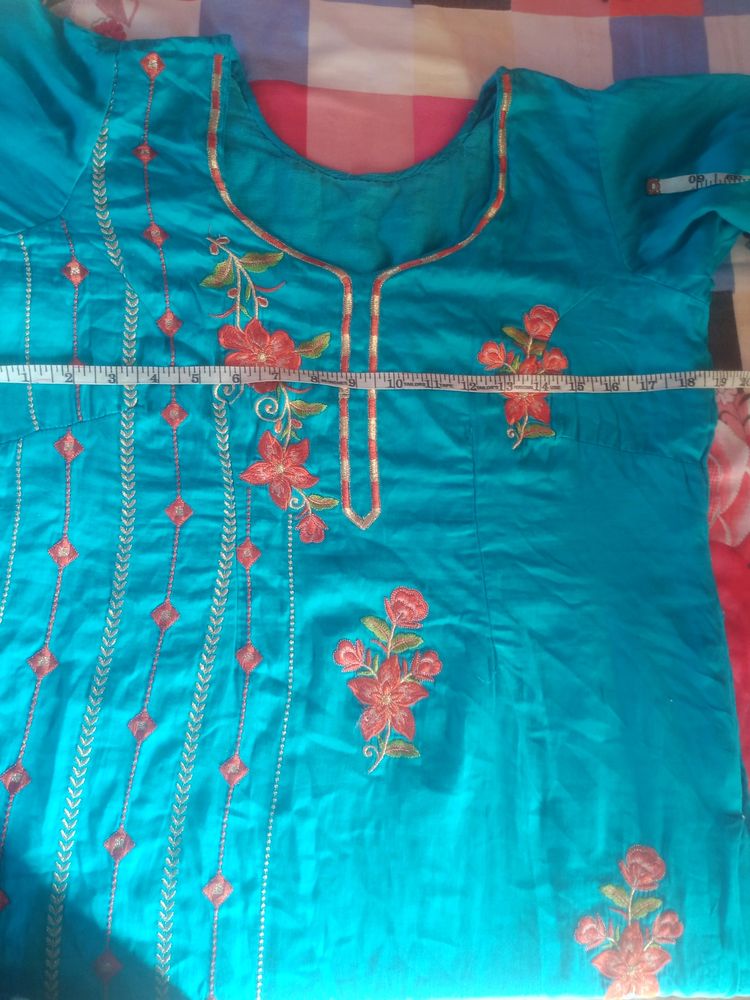 Amazing Punjabi Suit With Dupatta No Flaws