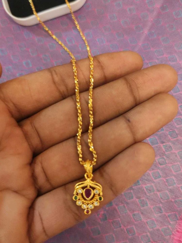 Women Pendent Gold Chain (Limited Edition)