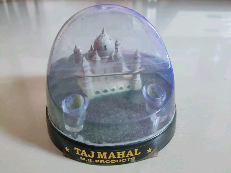 Tajmahal Show Piece