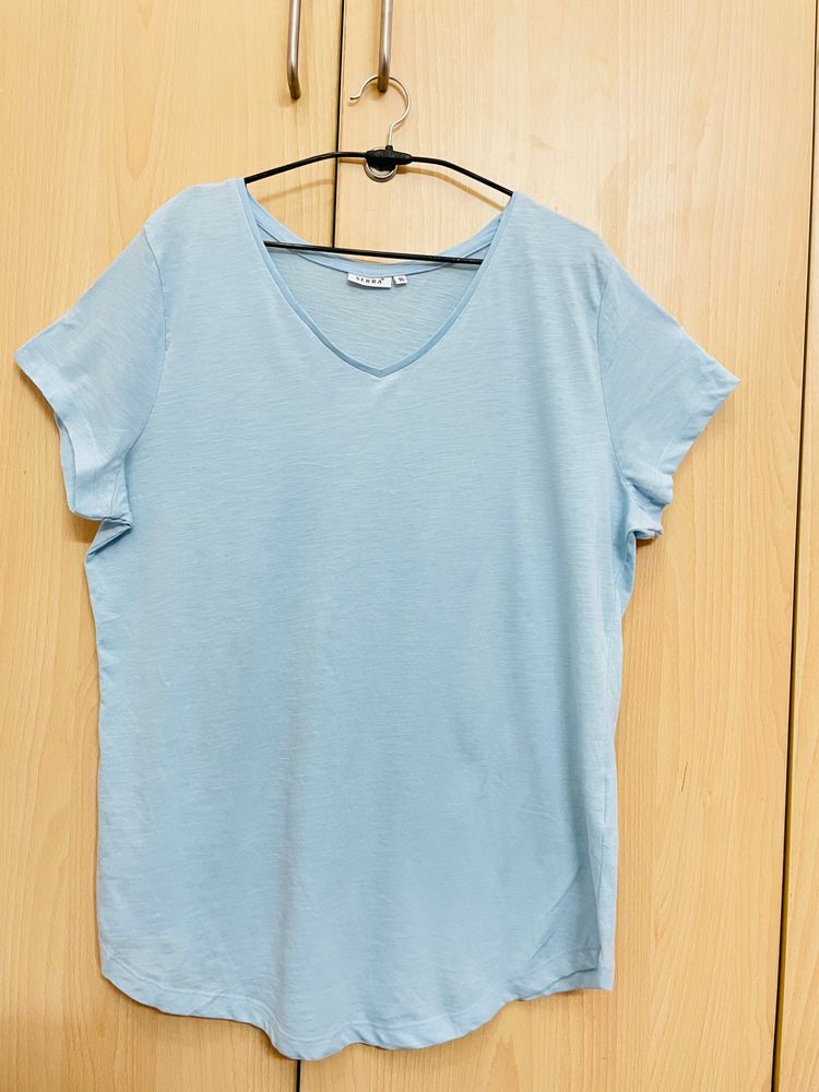 comfy V neck xxl tshirt for women