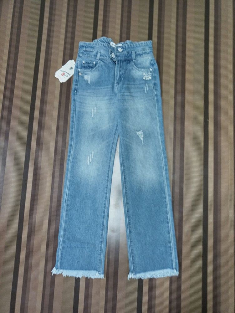 X-32 SiE 28 Straight Women Denim Jeans