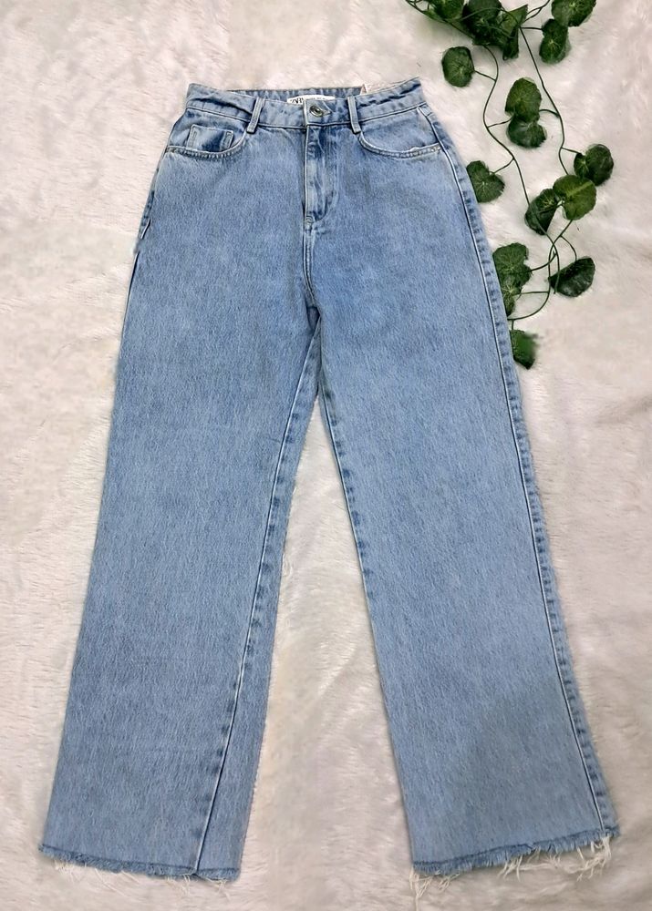 Zara Straight Fit Jeans