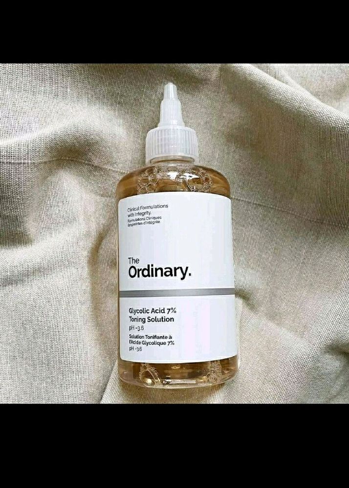 Ordinary Glycolic Acid& Skin 1004