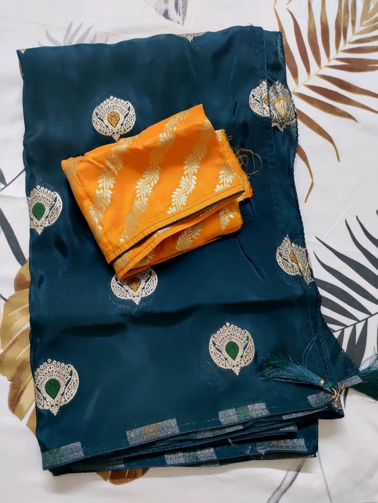 New Saree With Fall And Pico