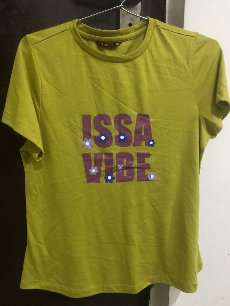 DressBerry T-shirt