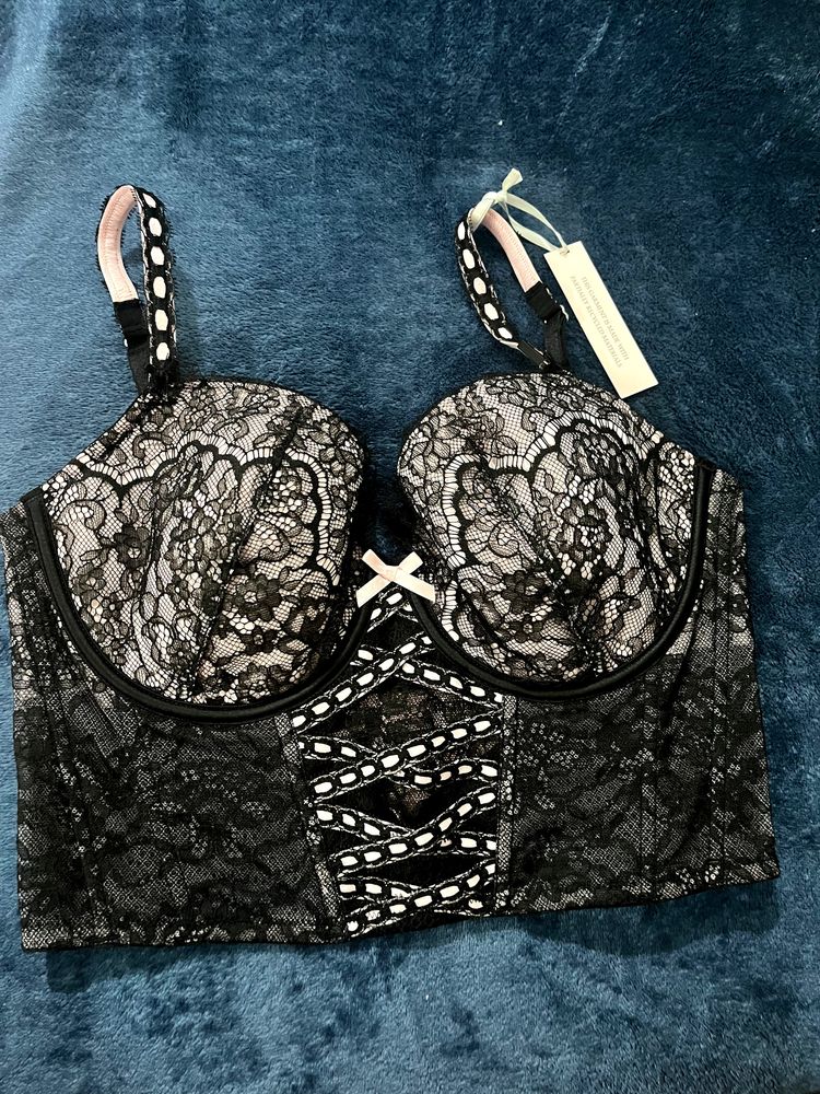 VS Lightly-Lined Heritage Ribbon Slot Bra To