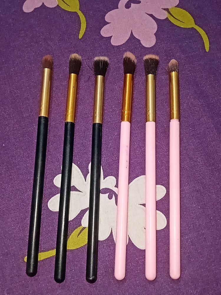 Set Of 6 Makeup Brush