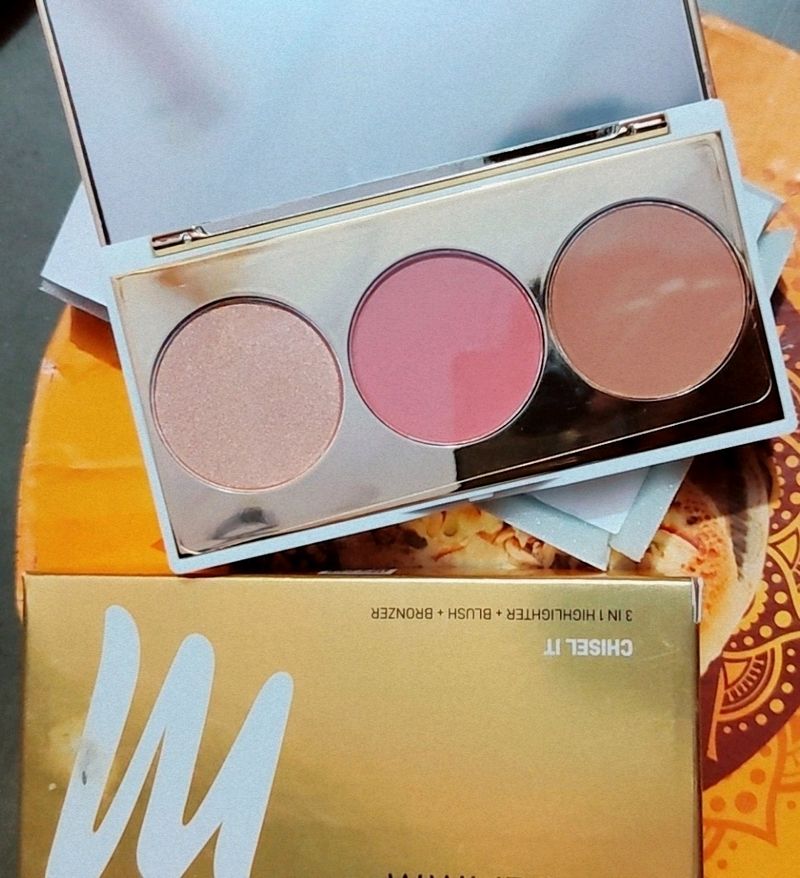 Myglamm 3in 1 Blush Highlighter Bronzer