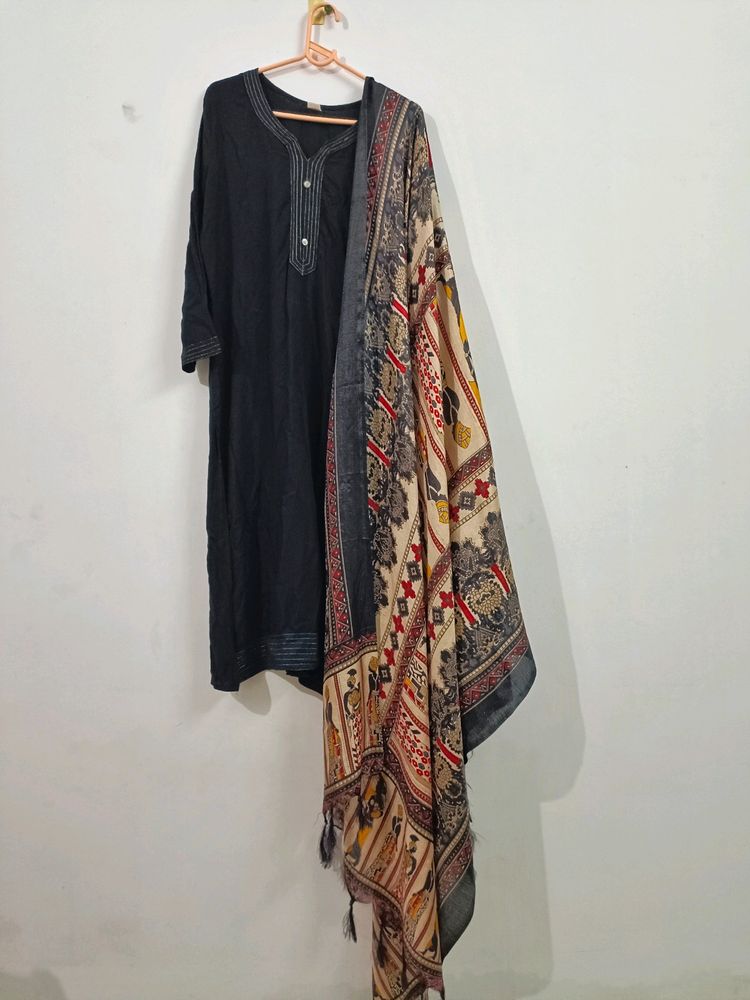 Kurta With Ethnic Duppatta