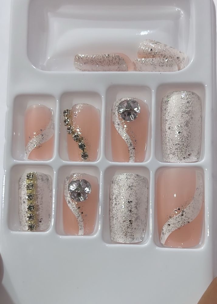 Artificial Nails