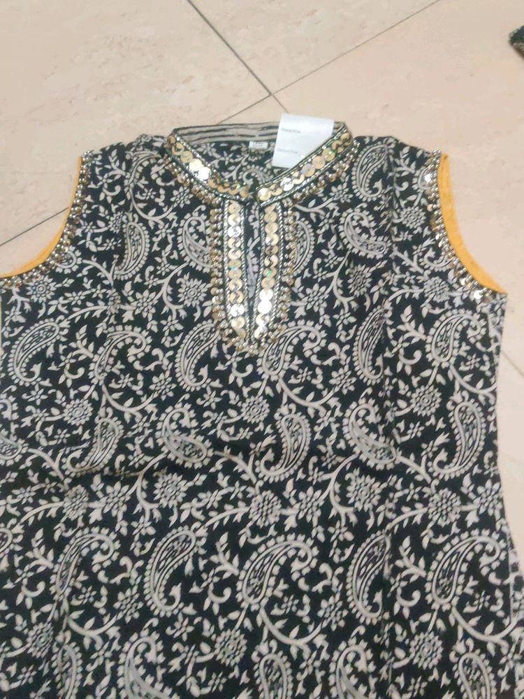 Brand New Condition Short Kurti