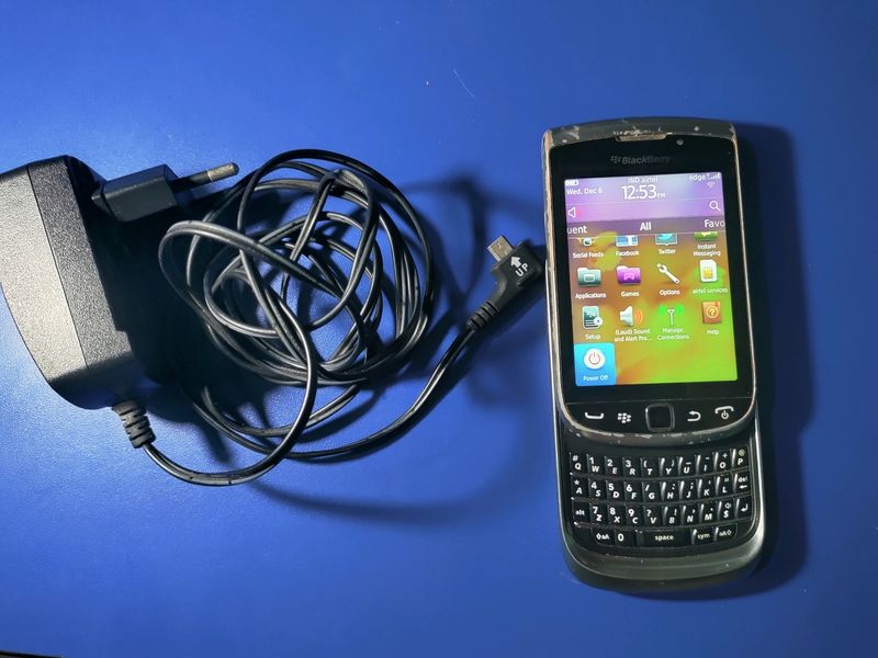 Blackberry 9810