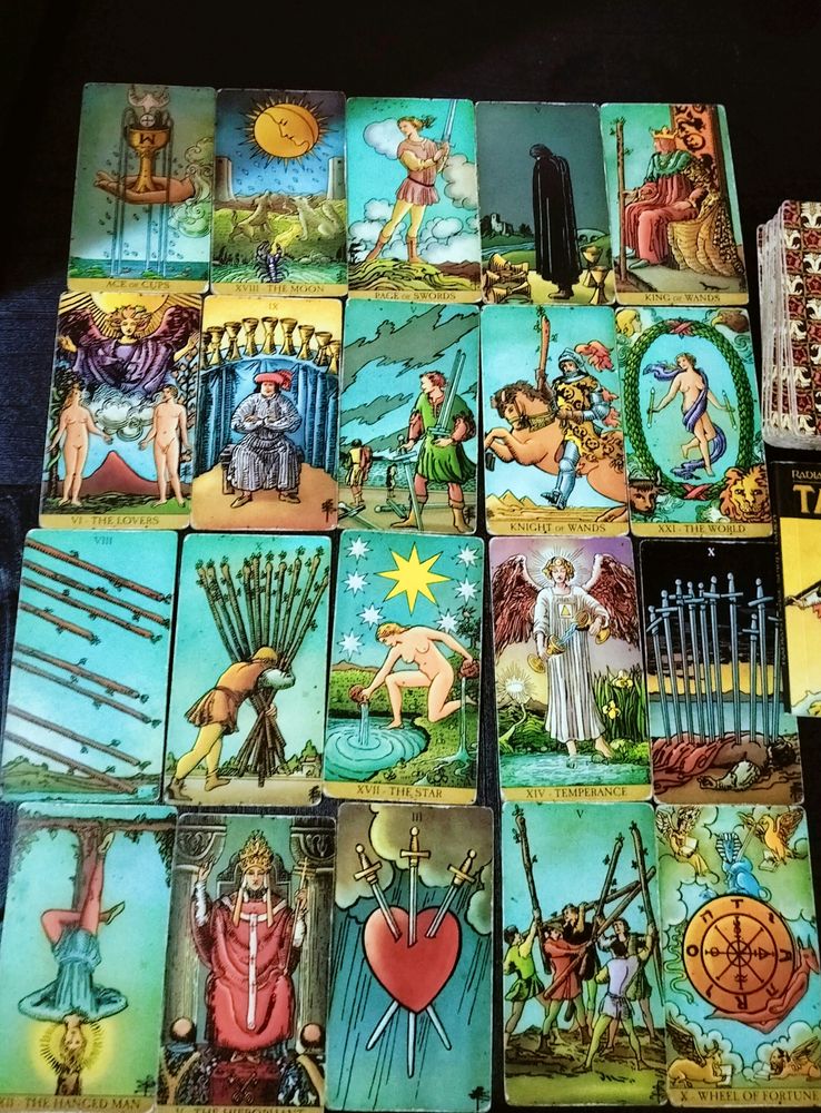 Radiant Wise spirit Tarot 78 Cards With Guidebook