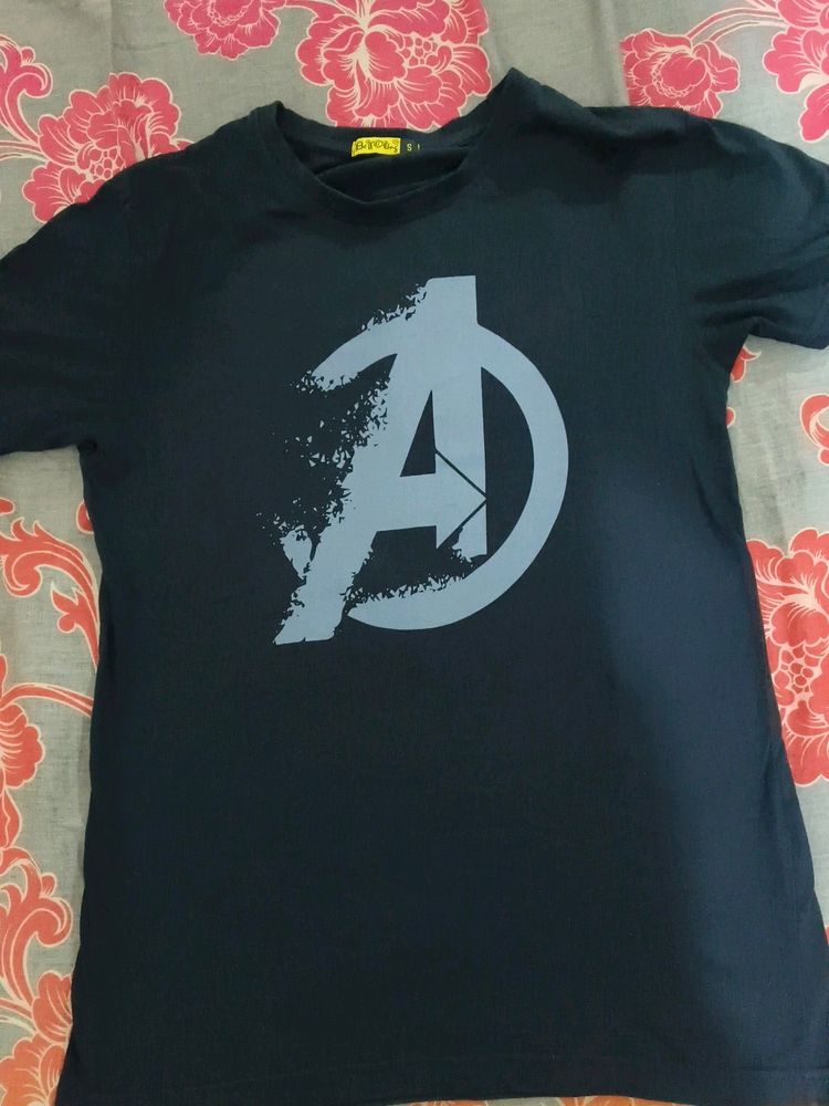 Avengers tee