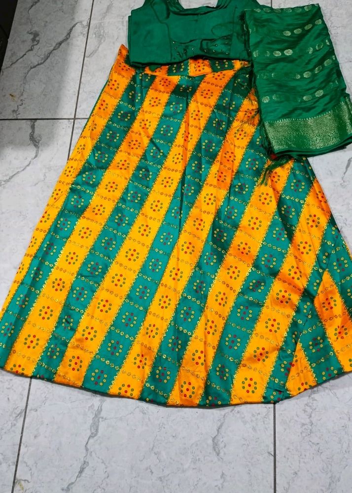 Choli Green And Yellow