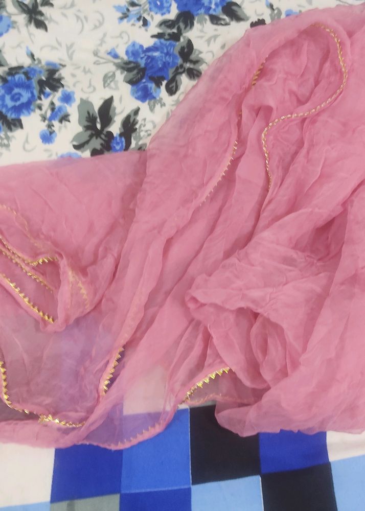 Pink Chiffon Duptta With Gotta Lace