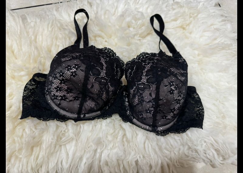 Victoria Secret Padded Bra