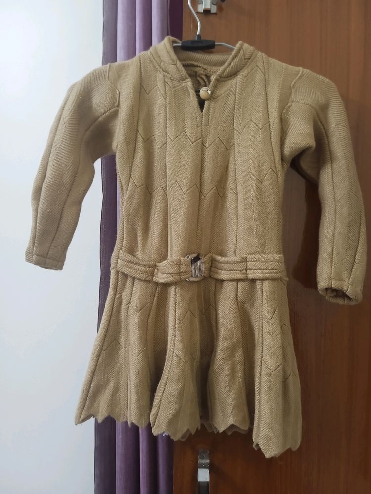 Beautiful Woolen Frock For Girl