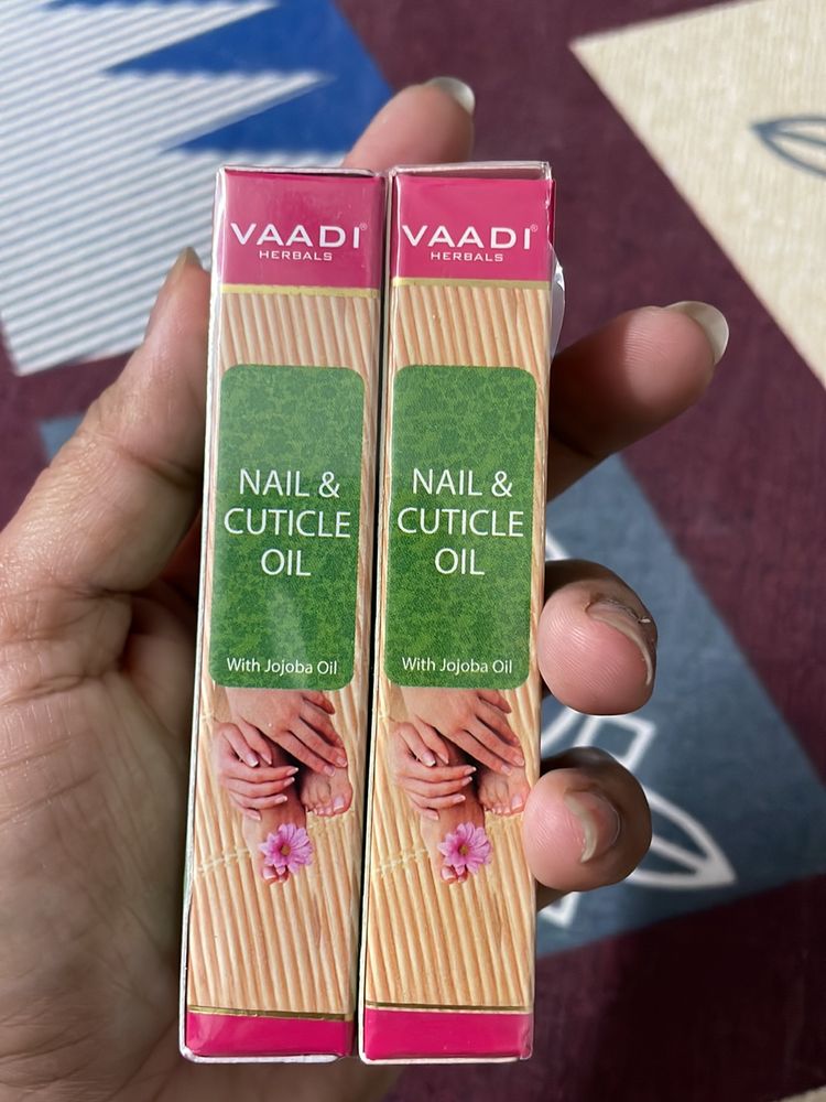 Vaadi Herbals Nail & Cuticle Oil