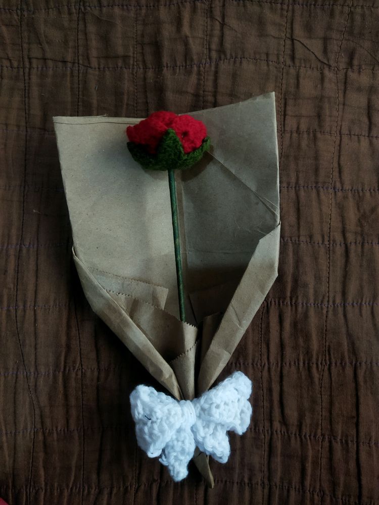 single Crochet rose bouquet