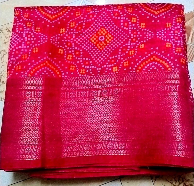 Maharani Bandhani Saree....💖🫶