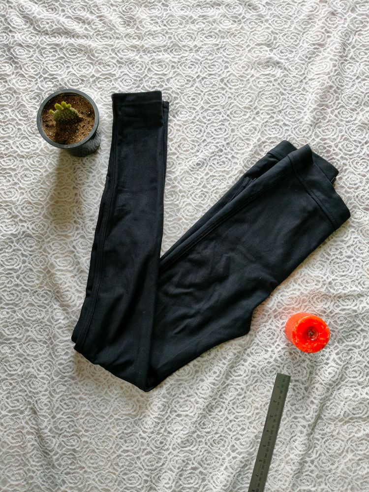 Zara Skinny Black Pant