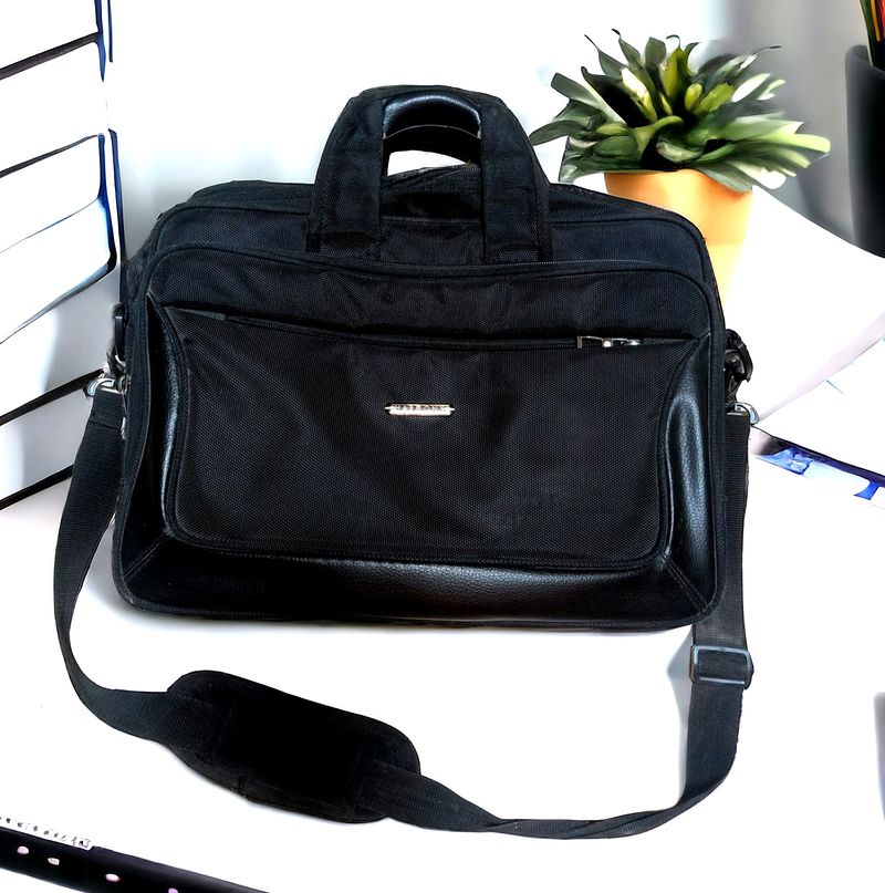 💻 Office/Laptop Bag 💻