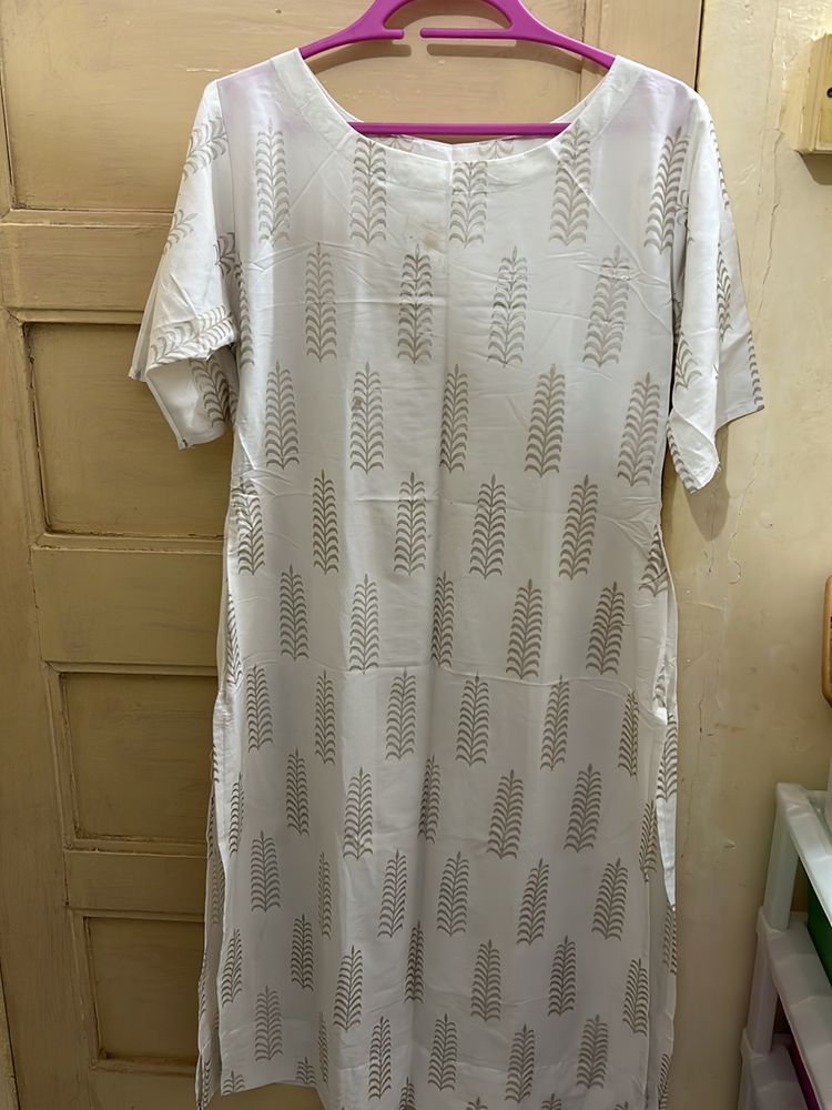 White Foil Print Daily Wear Kurta