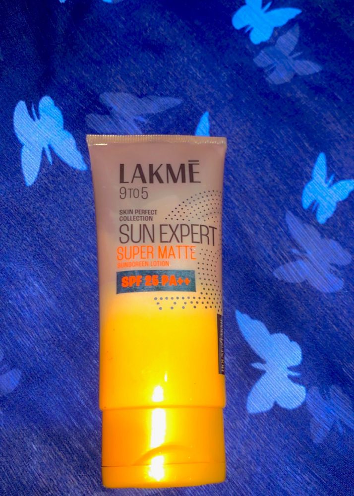 Lakme 9to5 Sunscreen