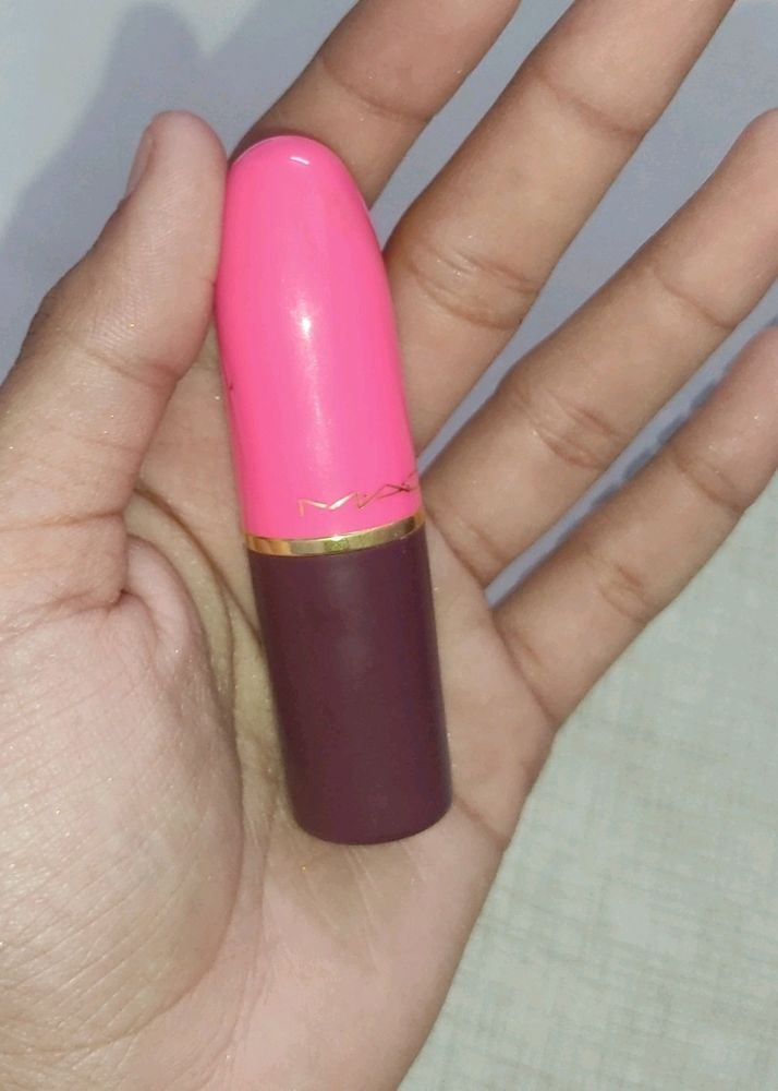 MAC pink Lipstick