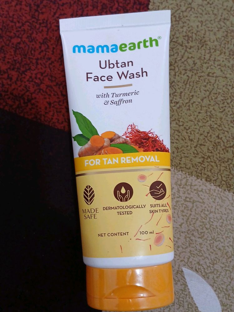 Mamaearth Ubtan Face Wash With Turmeric & Saffron