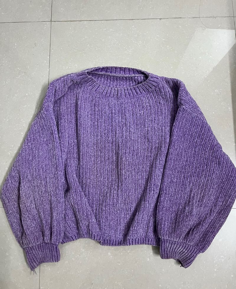 Knitted Pullover