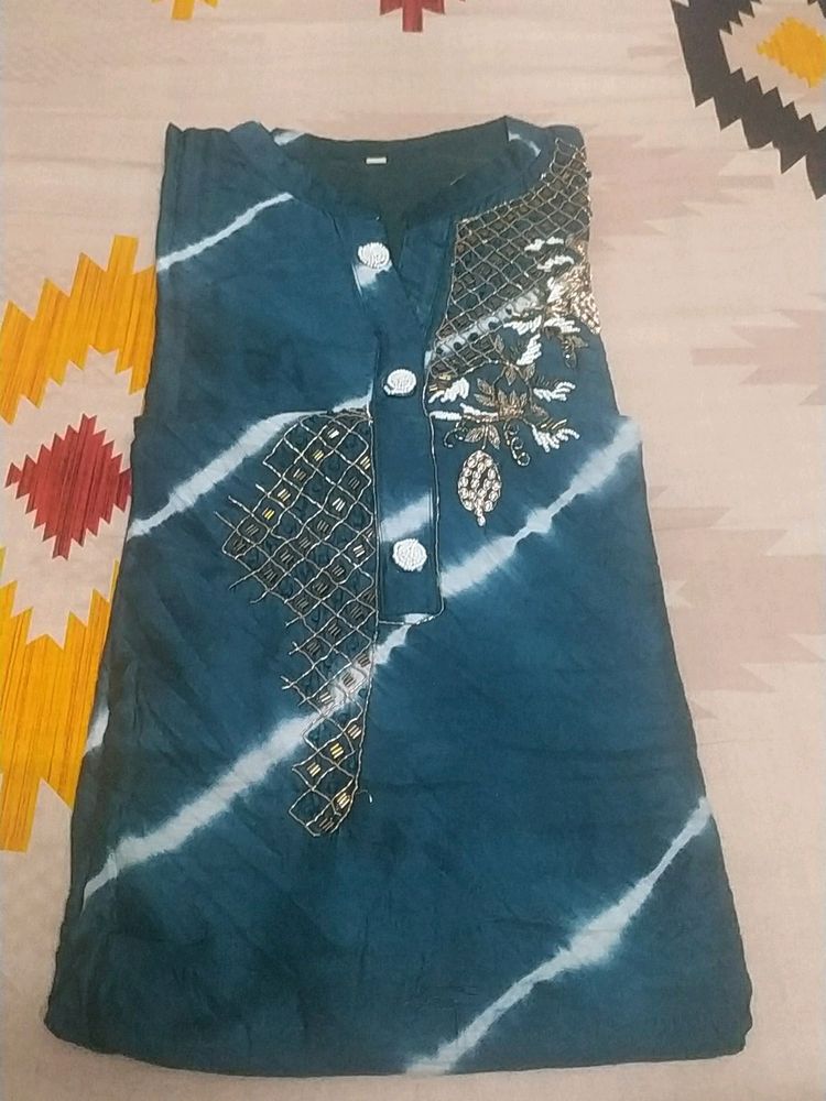 Pearl Kurti