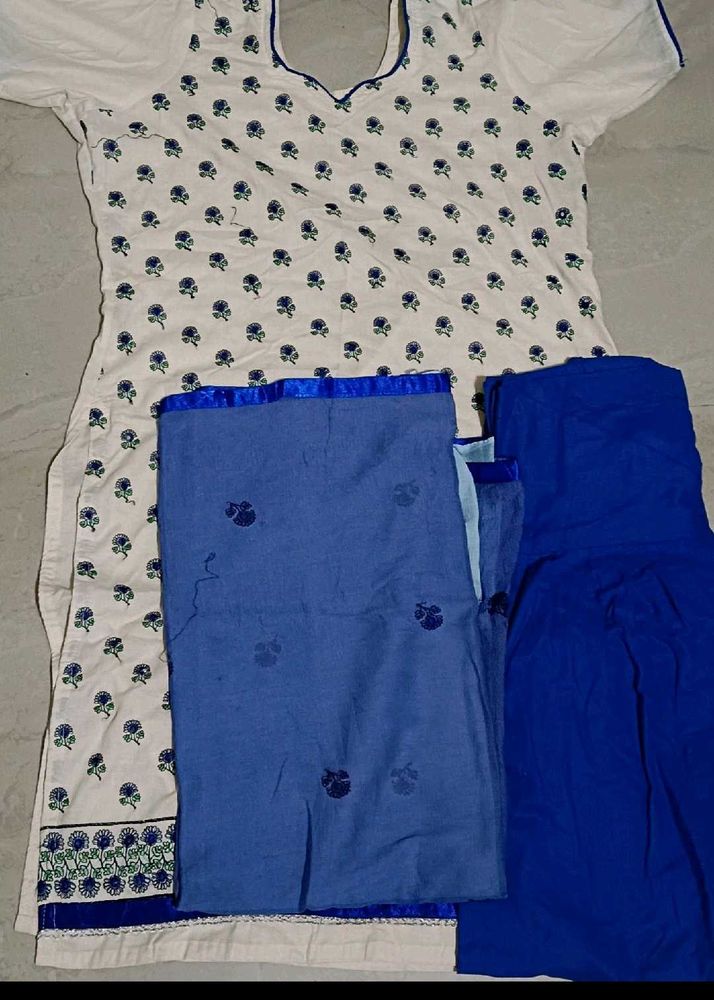 Kurta Set With Duppata