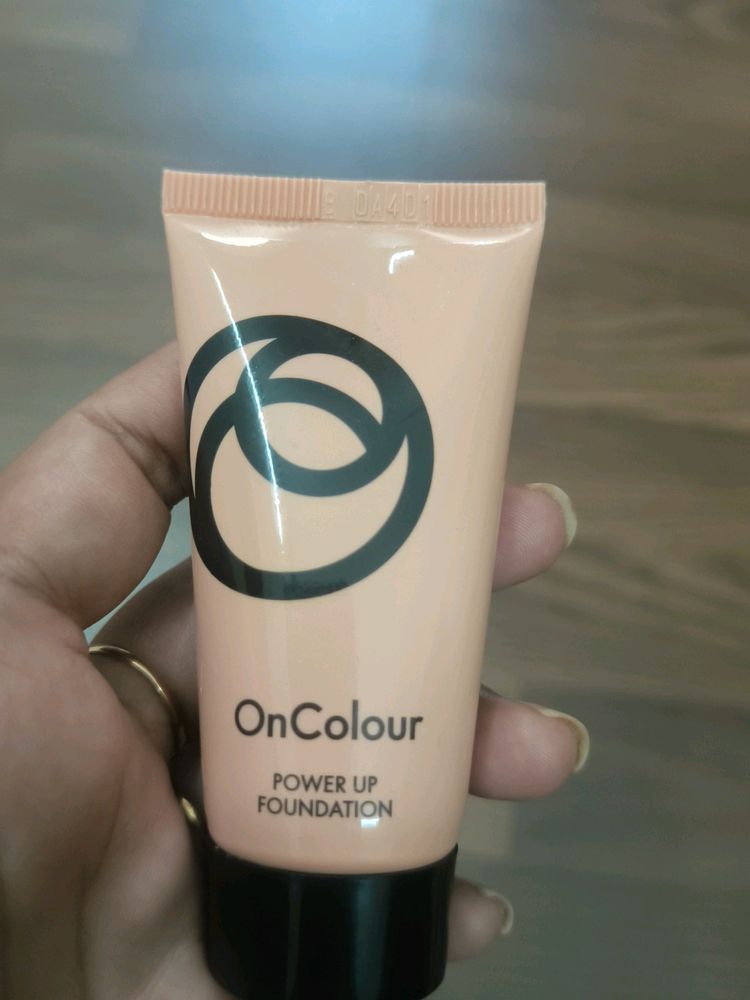 Oriflame Power Up Foundation