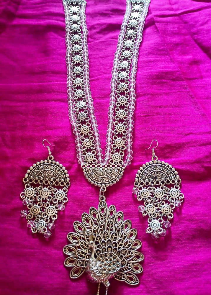 Premium Quality Neck Piece With Earrings