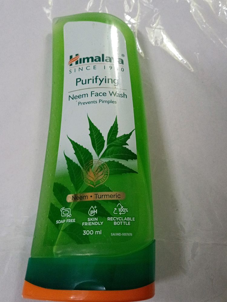 Himalaya Purifying Neem Face Wash