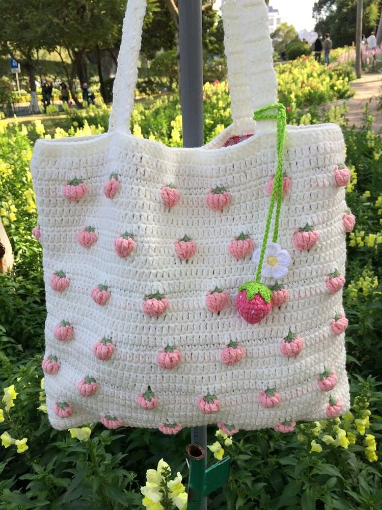 Crochet Tote Bag 🍓🌷🫰🏼🎀