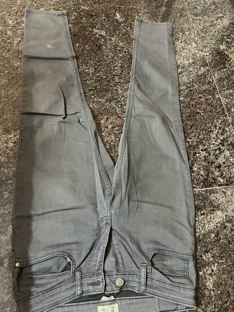 Women Grey Jeans