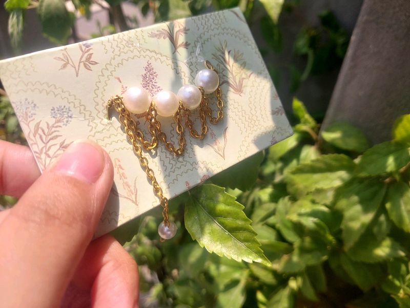 Pearl Earcuff (1 Piece)