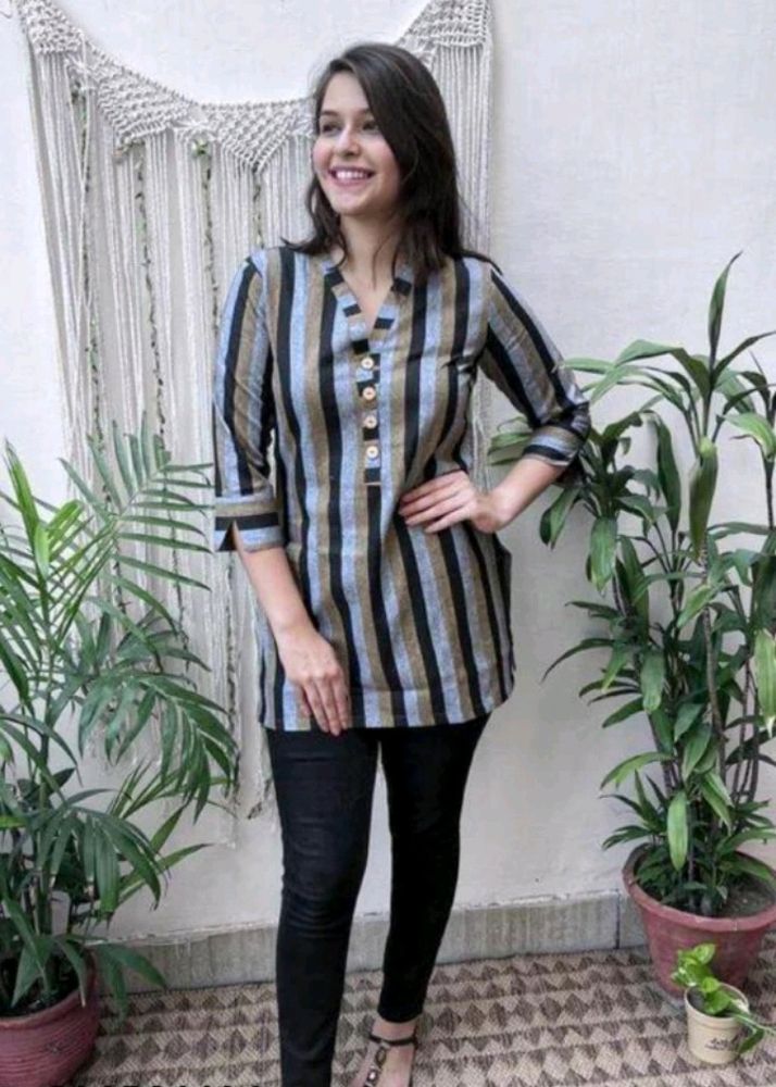 🛍️💛Beautiful Stripped Kurti✅🛍️