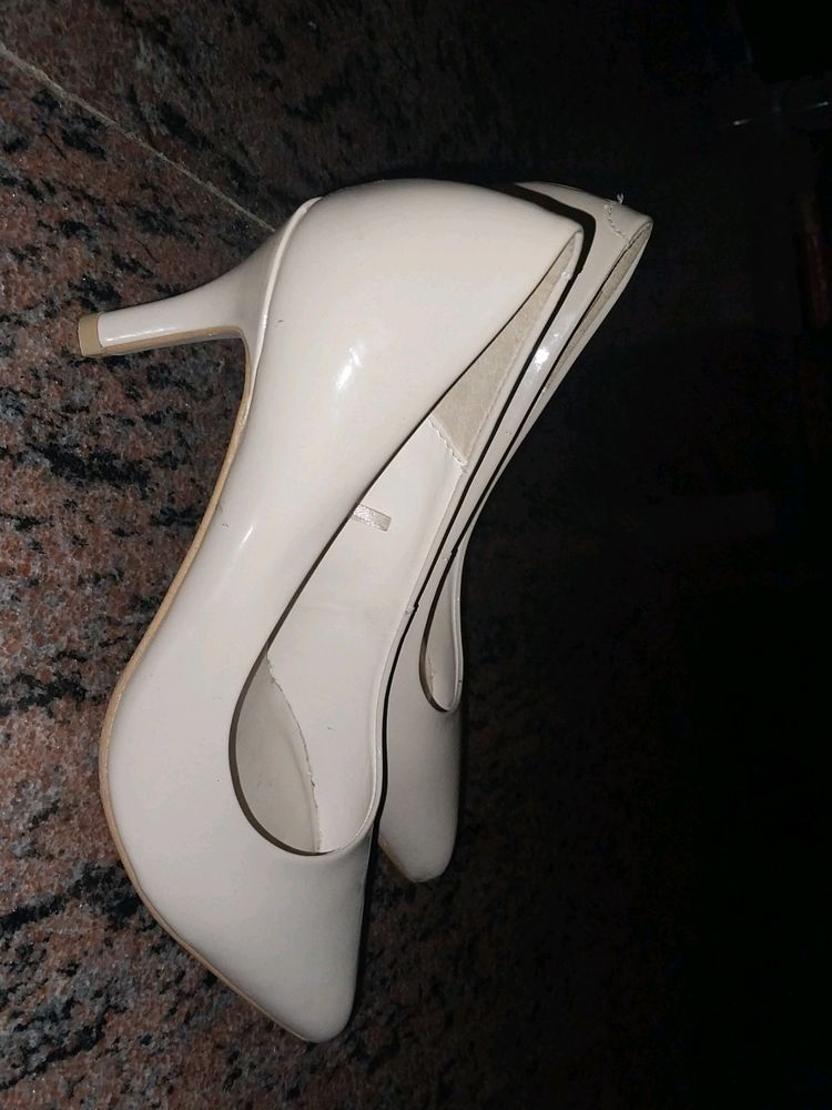 High Pointed Heels