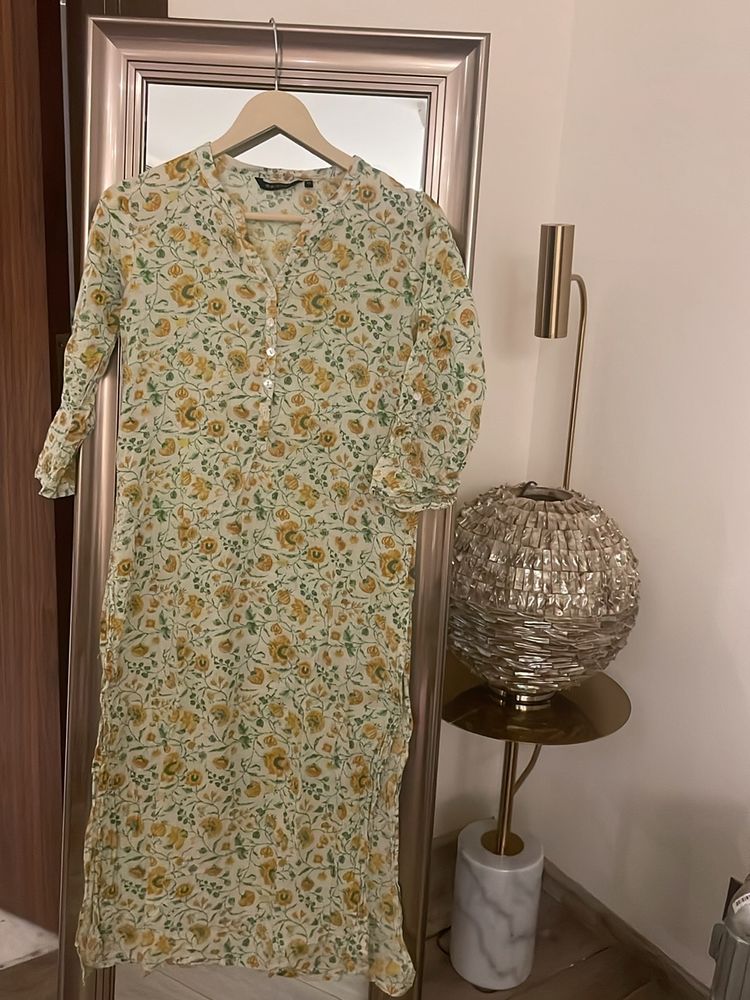 Melange Yellow And White Floral Cotton Kurta