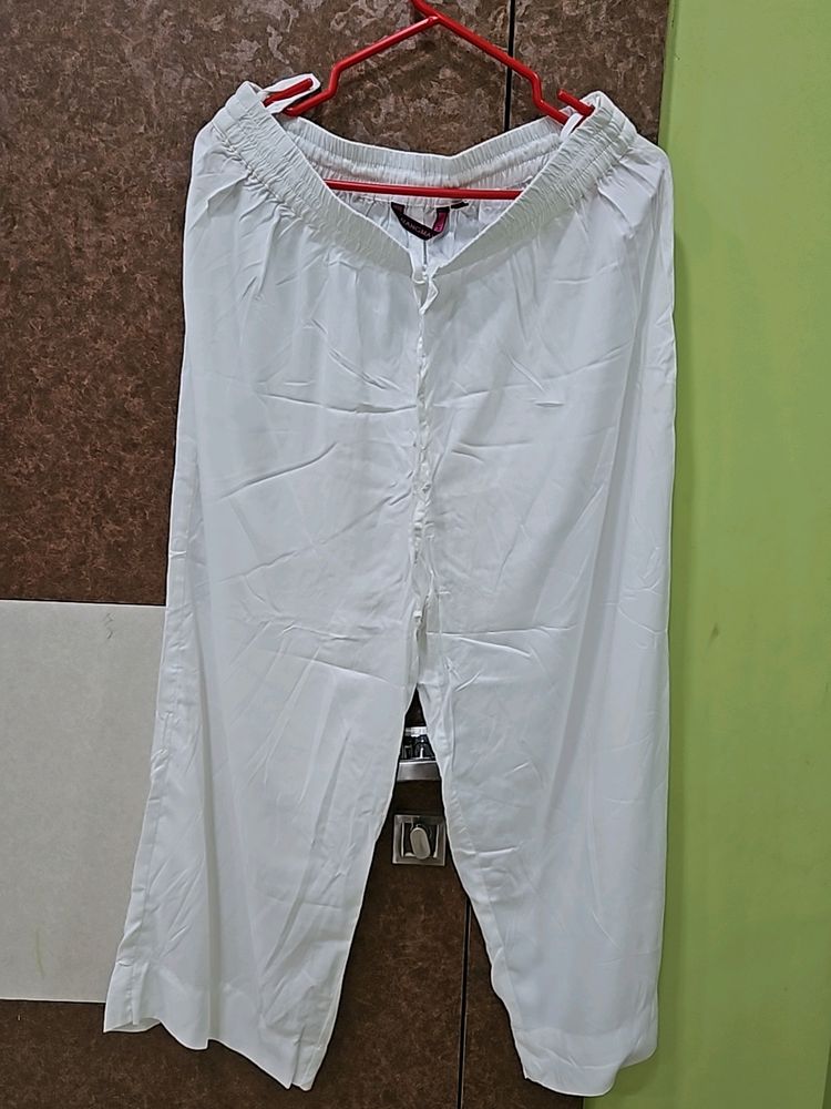 L-xl White Palazzo