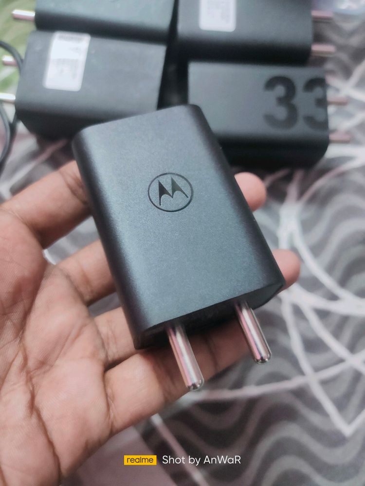 Motorola 33watt Charger Original Moto 1pc