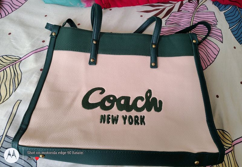 COACH HANDBAG